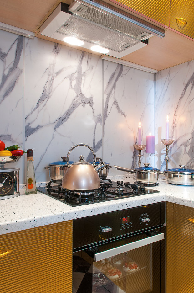 Фотография: Кухня и столовая в стиле Современный, Эклектика, Гостиная, Дом, Дома и квартиры – фото на INMYROOM