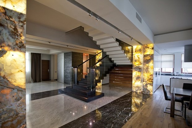 Фото из портфолио Современный проект в посёлке на Новой Риге – фотографии дизайна интерьеров на INMYROOM