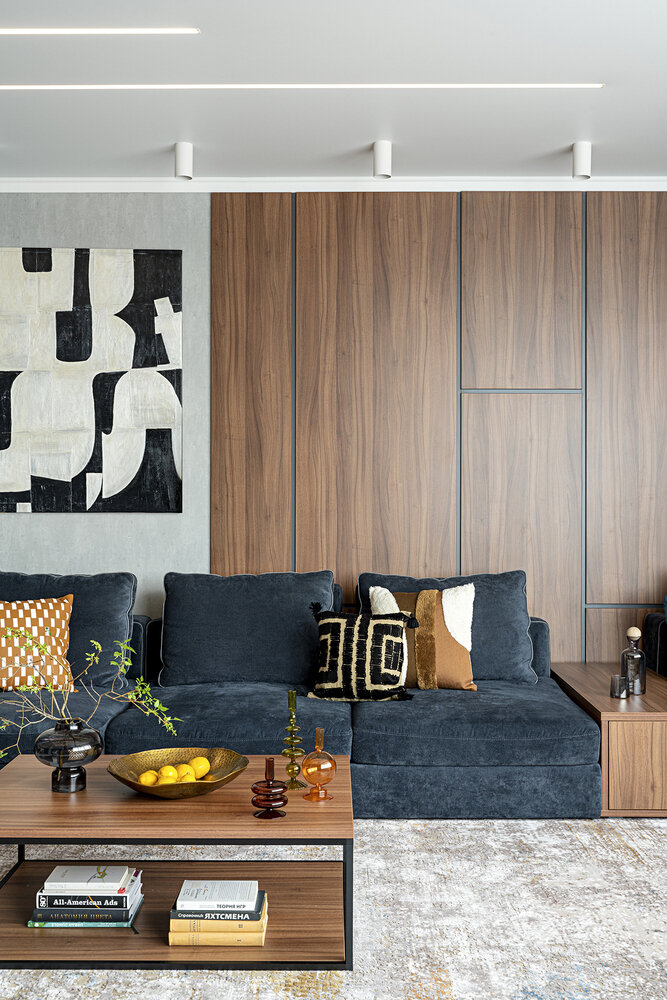 Фотография: Гостиная в стиле Современный, Минимализм, Квартира, Проект недели, Казань, 4 и больше, Более 90 метров, Averinastudio, Ксения Аверина – фото на INMYROOM Фотография: Гостиная в стиле Современный, Минимализм, Квартира, Проект недели, Казань, 4 и больше, Более 90 метров, Averinastudio, Ксения Аверина – фото на INMYROOM