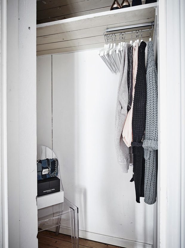 Фотография: Гардеробная в стиле Скандинавский, Малогабаритная квартира, Квартира, Швеция, Гид, дизайн-гид, малогабаритка, до 40 метров – фото на INMYROOM