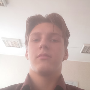 Дизайнер интерьера Артур
