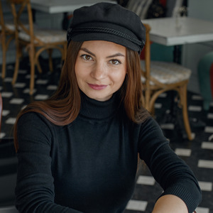 Дизайнер интерьера Галина Лис