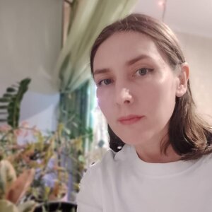 Художник Гульфия Кадыйрова