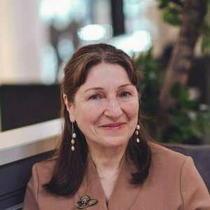Дизайнер интерьера Медина Сембиева