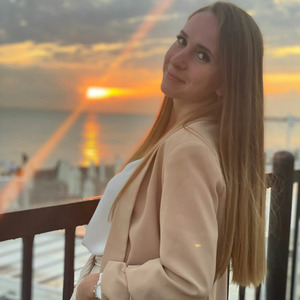 Дизайнер интерьера Елена Харламова