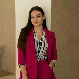 Дизайнер интерьера Арина Сафронова
