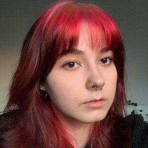 Дизайнер интерьера Полина Жвакина