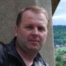 Строитель Олег Стригун